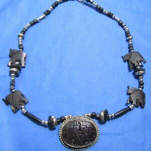 Striking Carved Wood & bead Pendant Necklace Elephant Design Ethnic Tribal